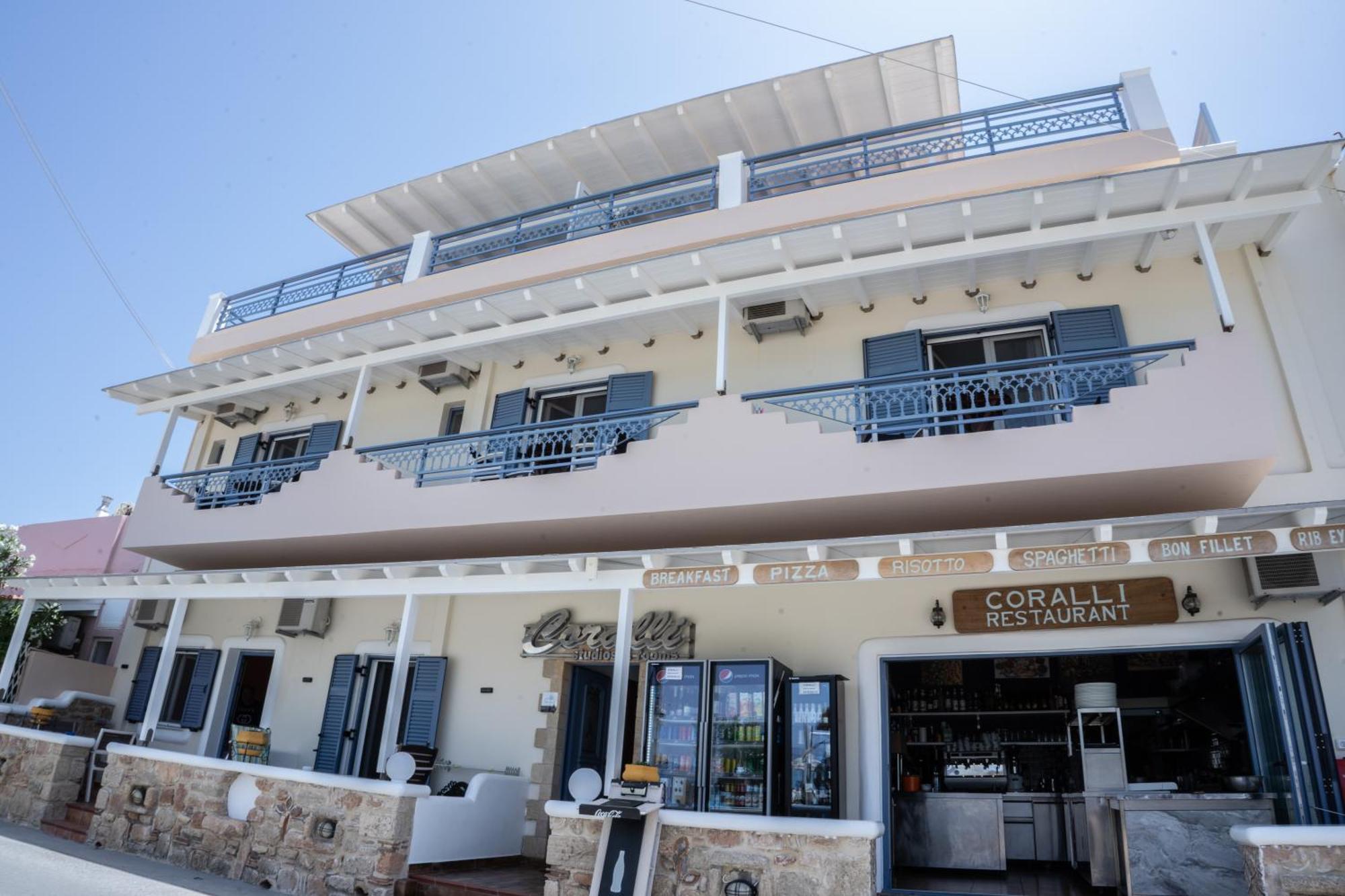 Coralli Rooms & Restaurant เอลาฟอนนิซอส ภายนอก รูปภาพ